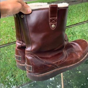 Leather Men’s Uggs